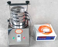 試驗(yàn)篩多用于實(shí)驗(yàn)篩物料篩分使用，篩分效果比較明顯，每層篩框都是有不同的篩分孔徑控制物料的精度大小，同時(shí)具有定時(shí)功能。