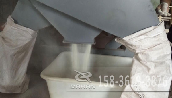 鋸末直線(xiàn)振動(dòng)篩試機(jī)